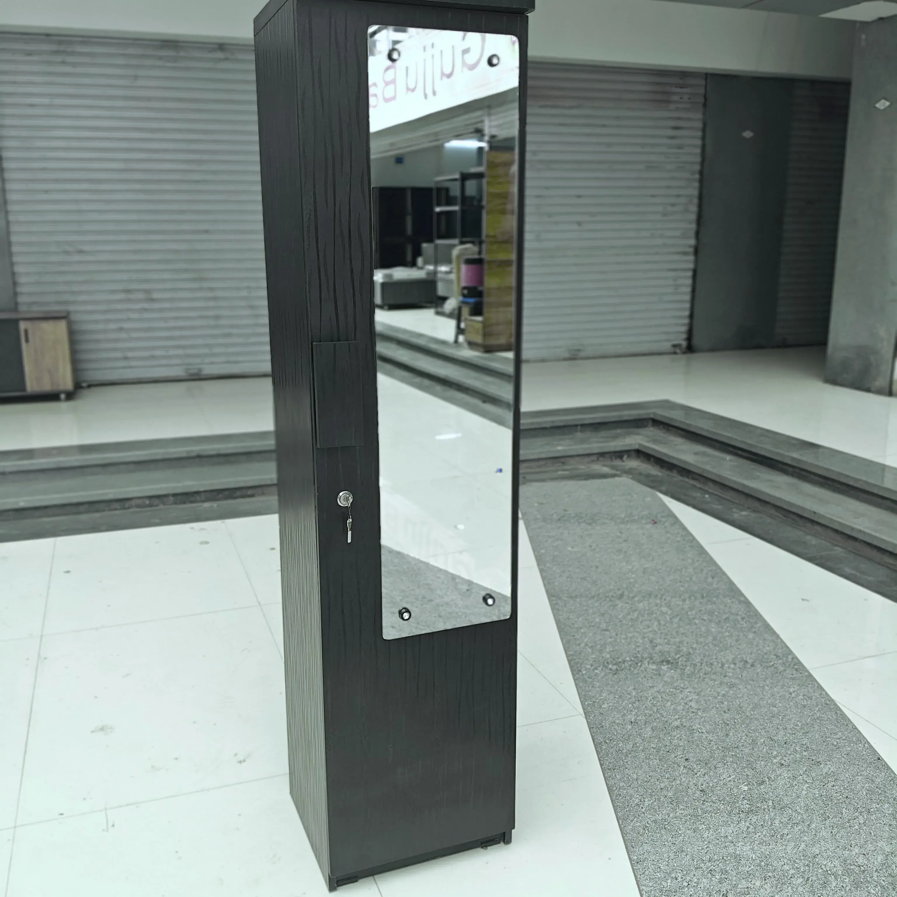 PG Single Door Wardrobe With Mirror