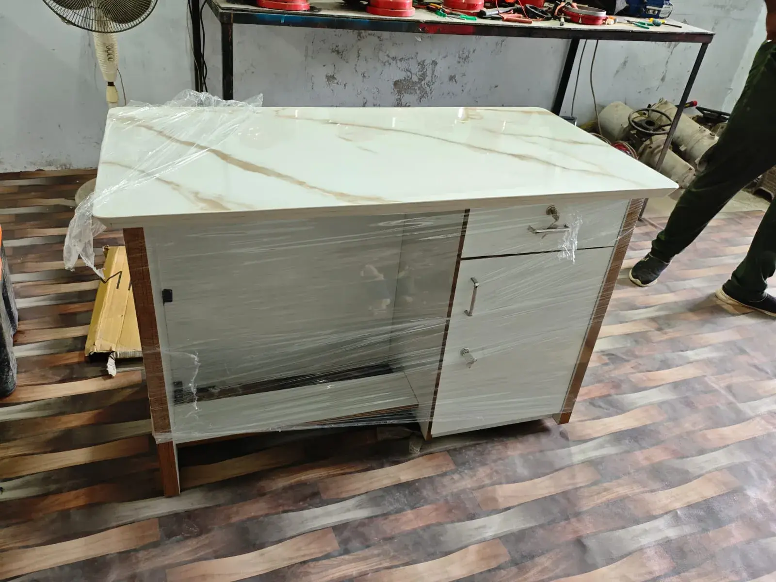 Product View 1