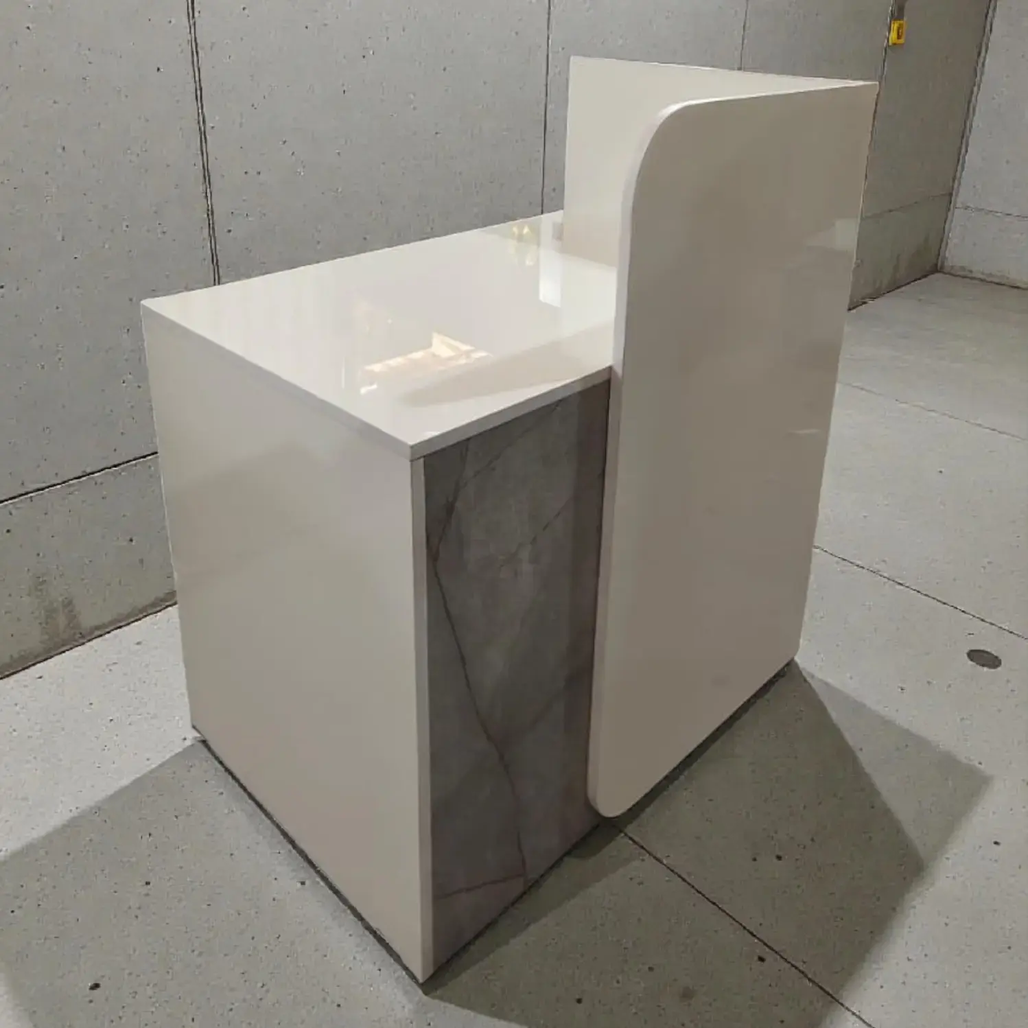 Product View 3