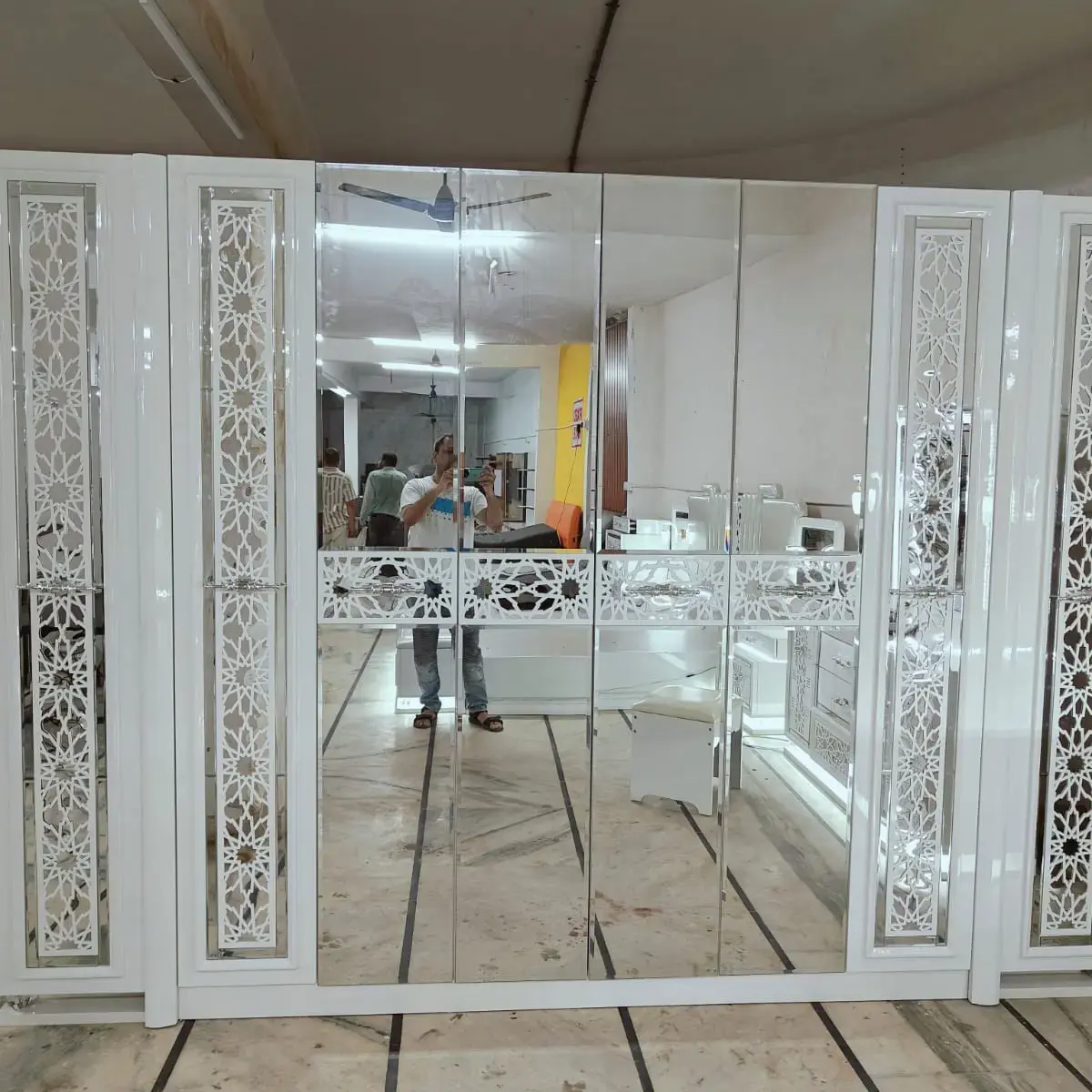 Product View 3