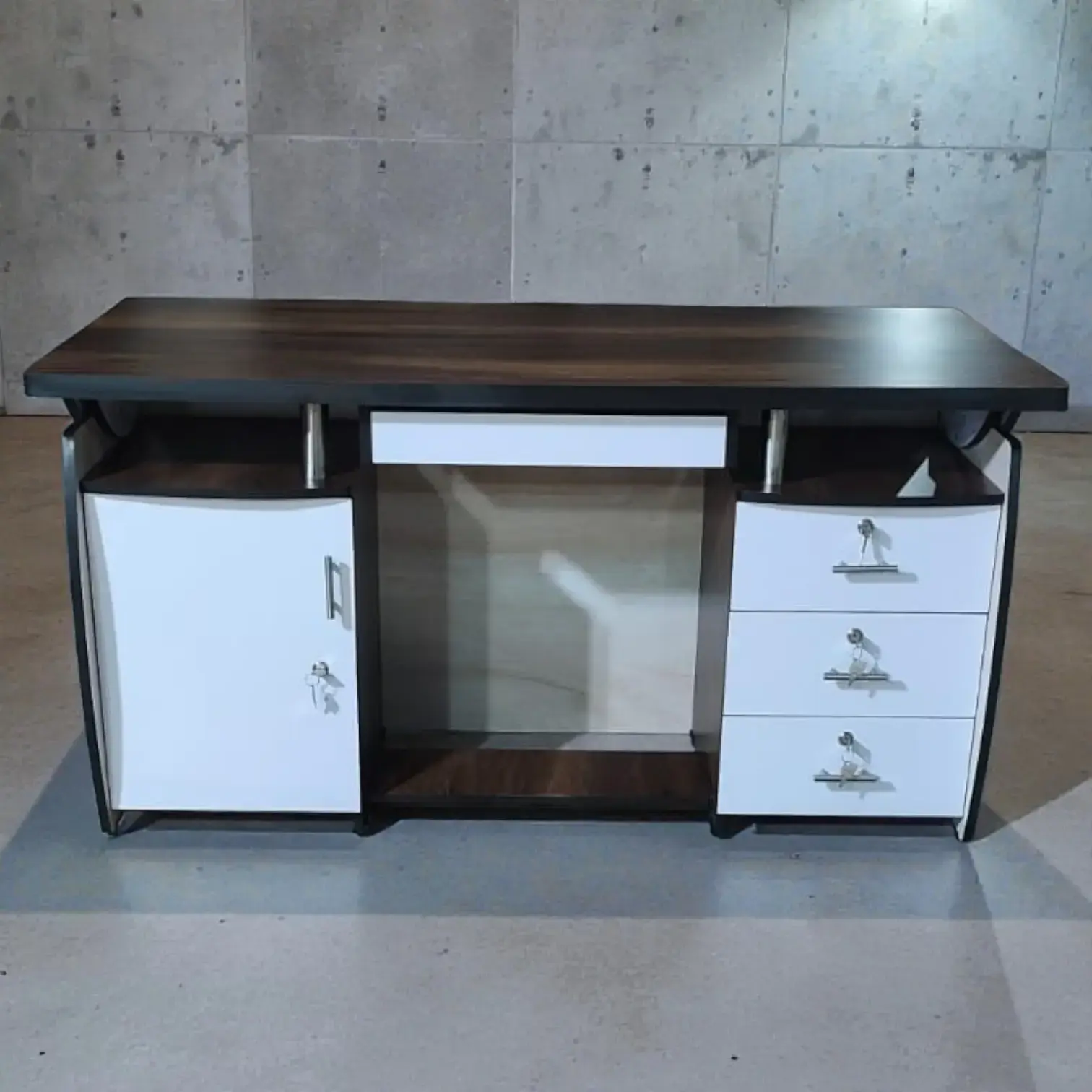 Product View 3
