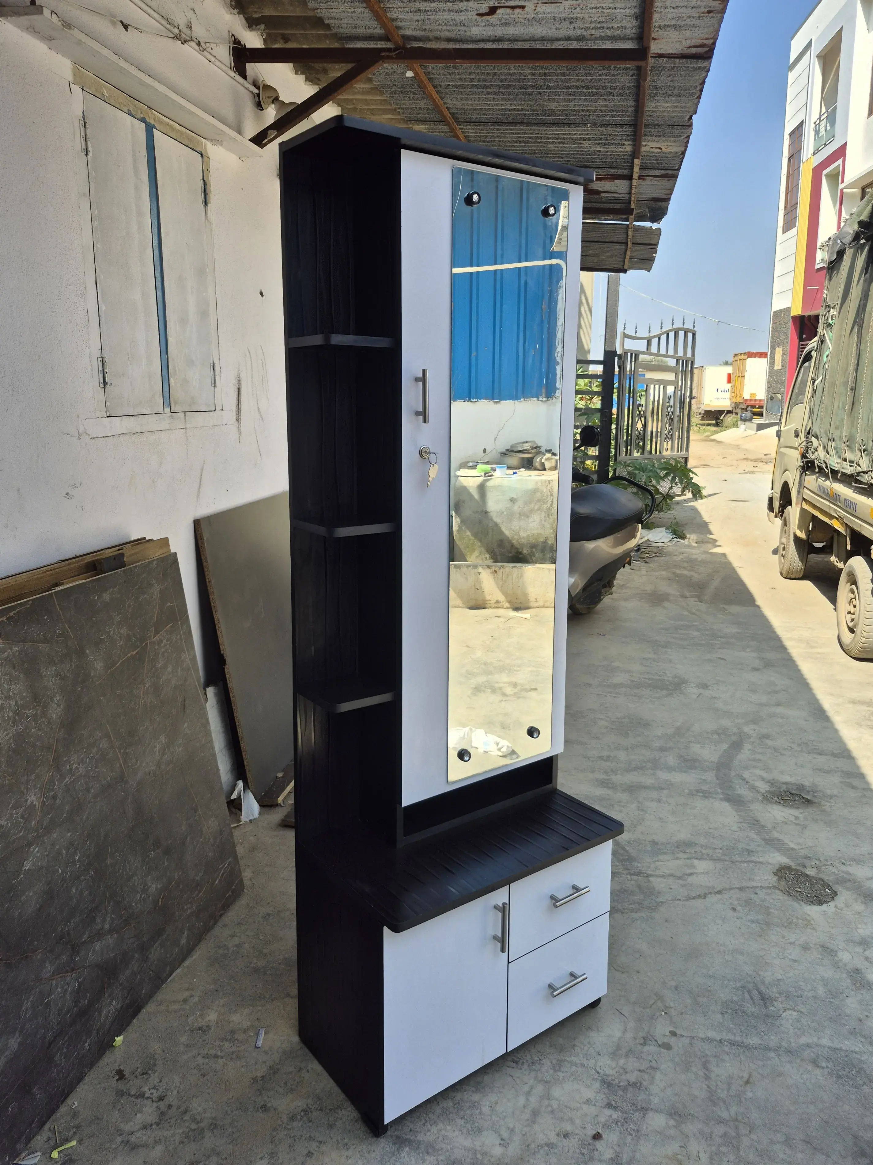 Product View 3