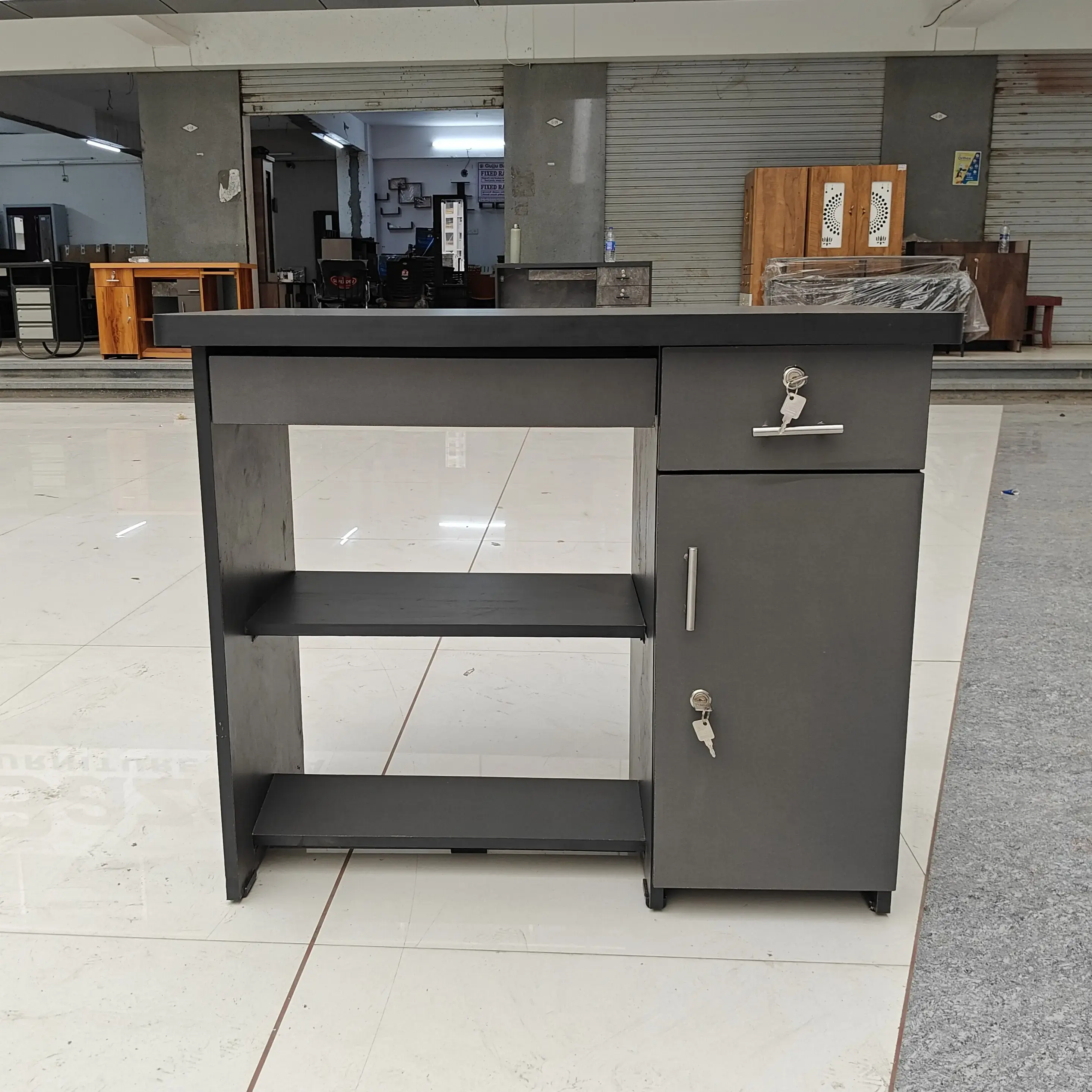 Medium Size Computer Table Available At Factory Rate