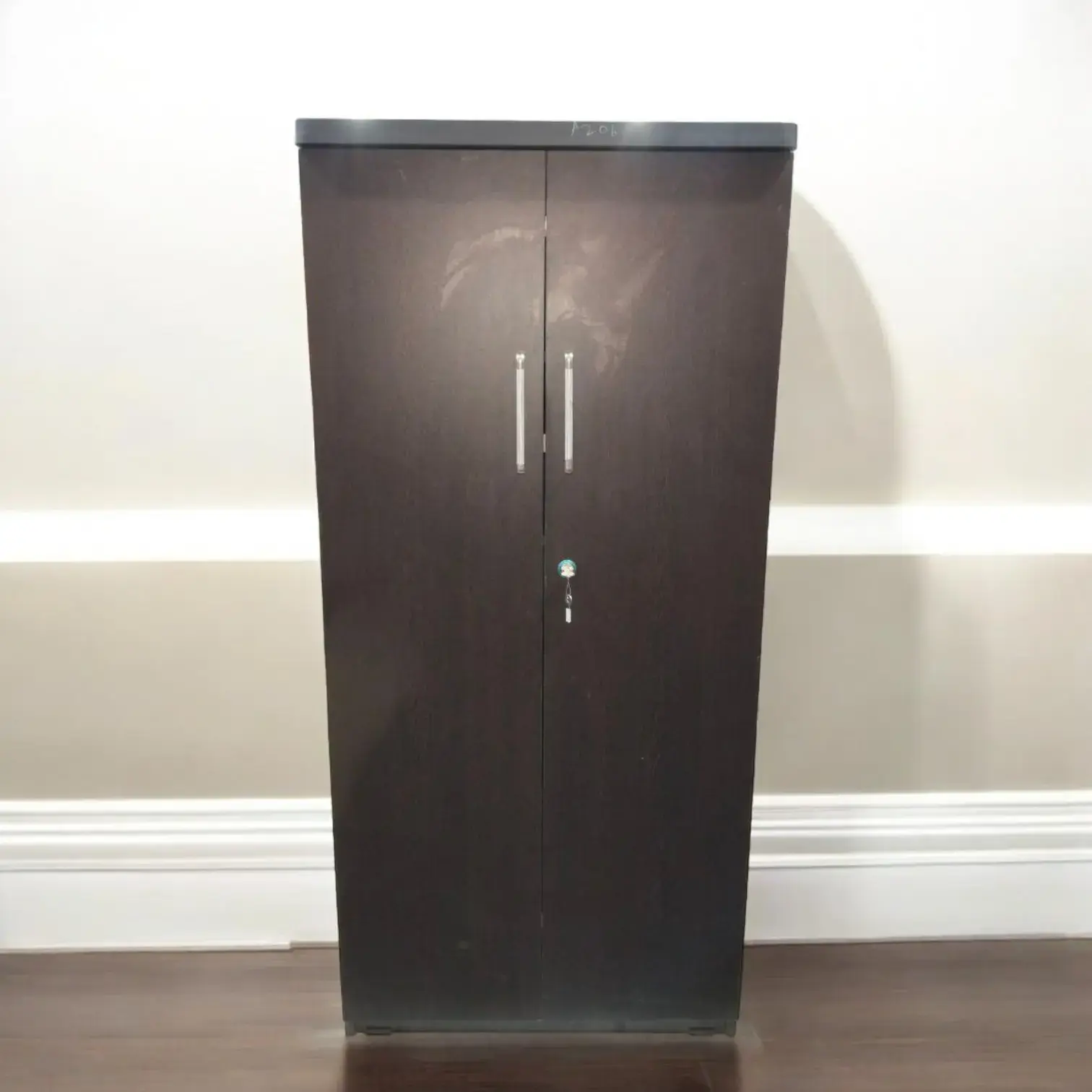 Dark brown Plain 1