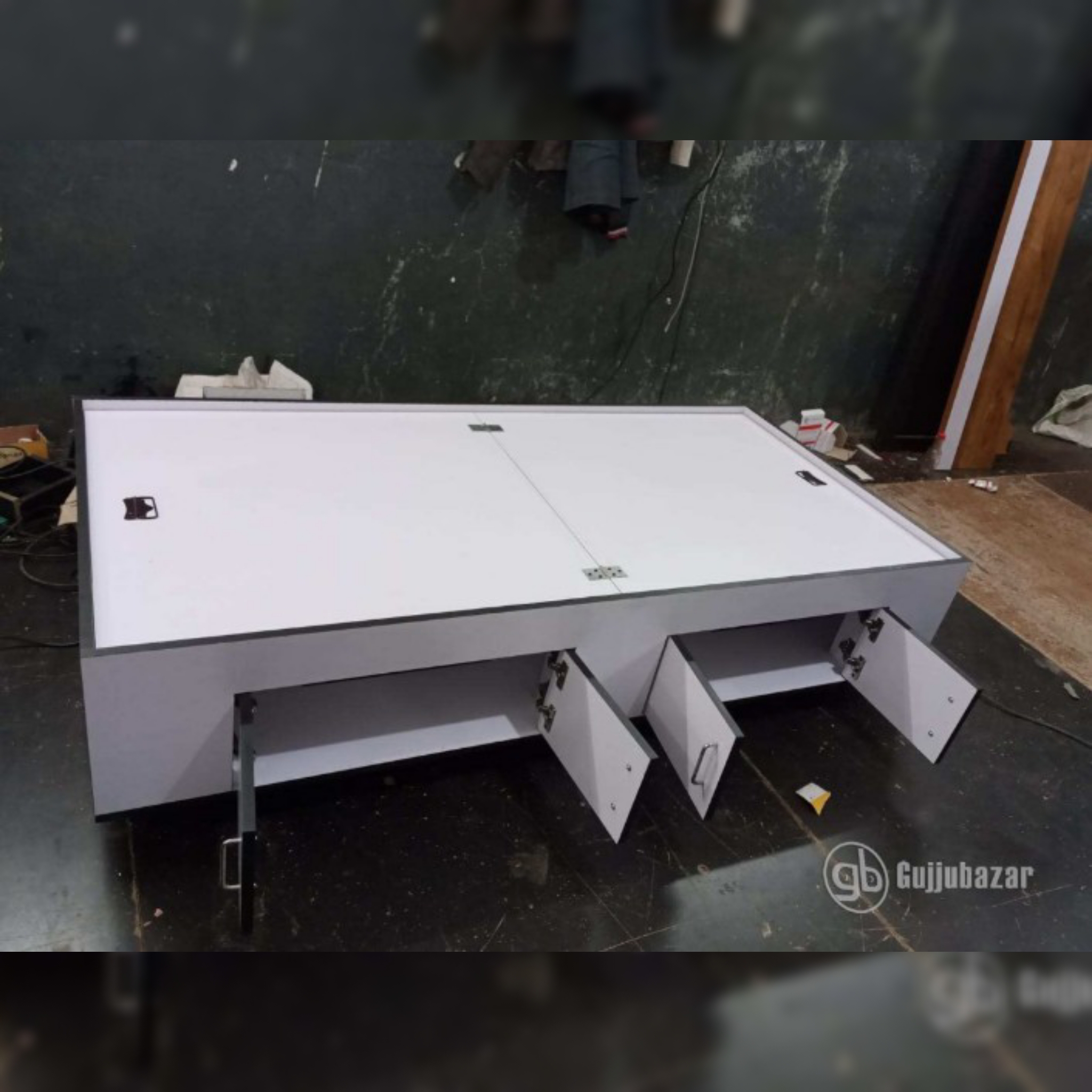 Product View 3