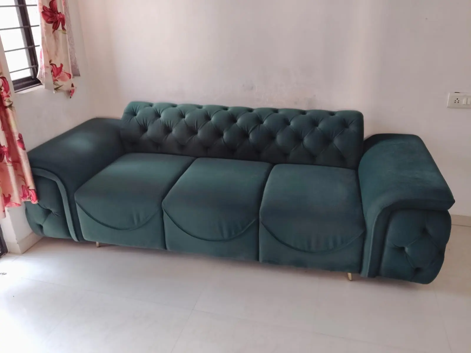 Elegant Teal 3-Seater Tufted Sofa