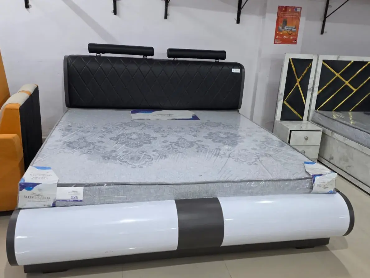 Jumbo plywood bed 6/5