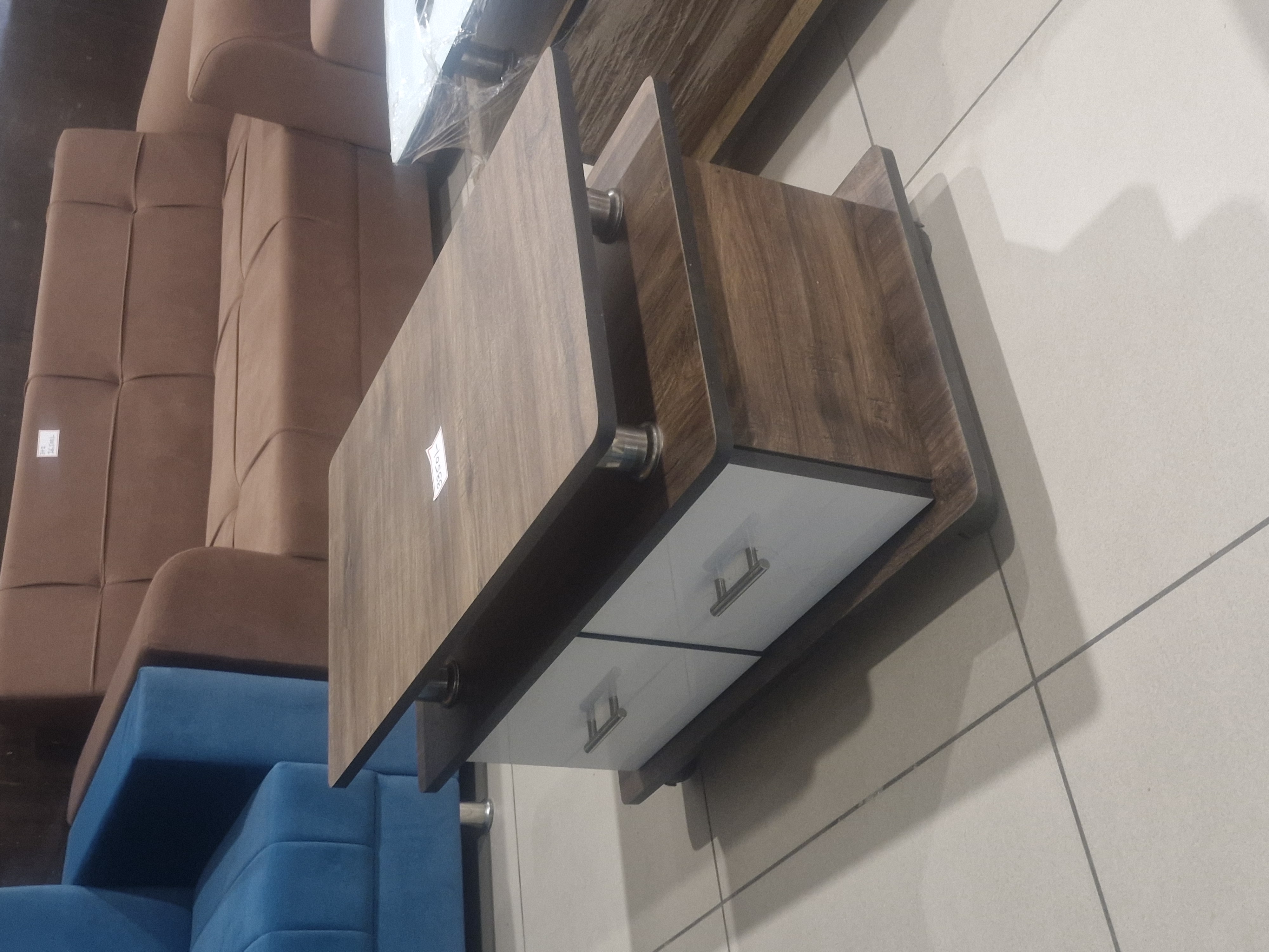 Center table without glass