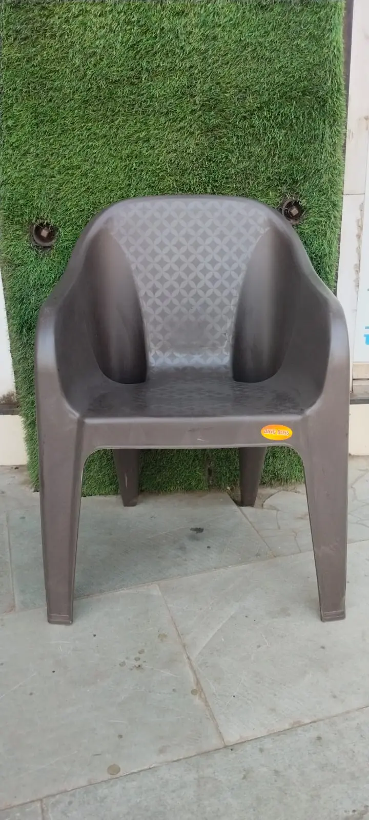 Big boss plastic chair