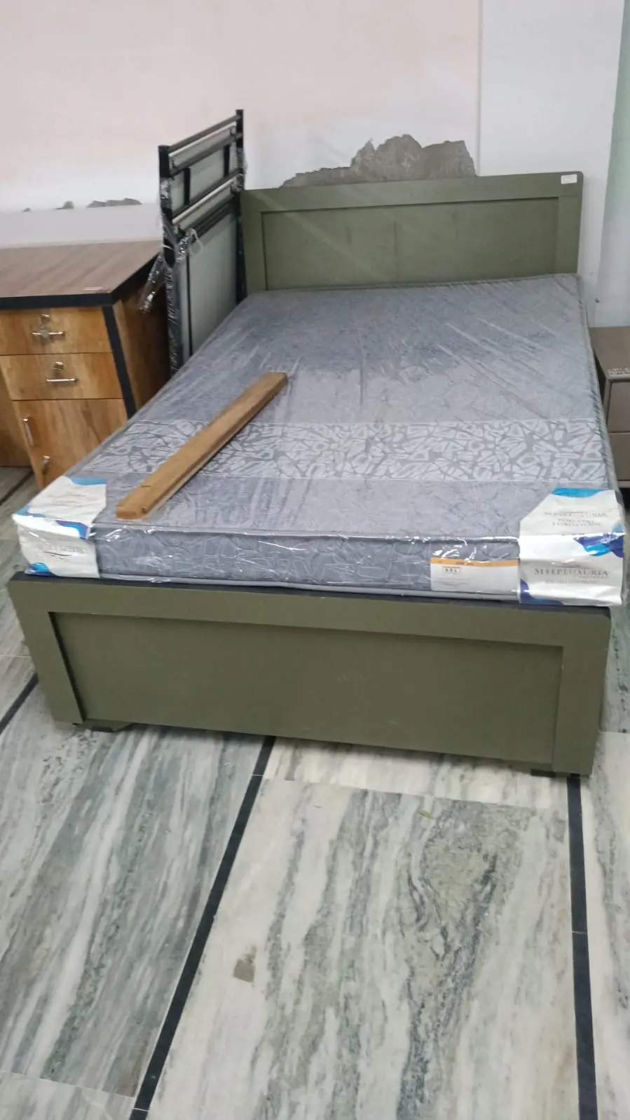 Single Storage Bed