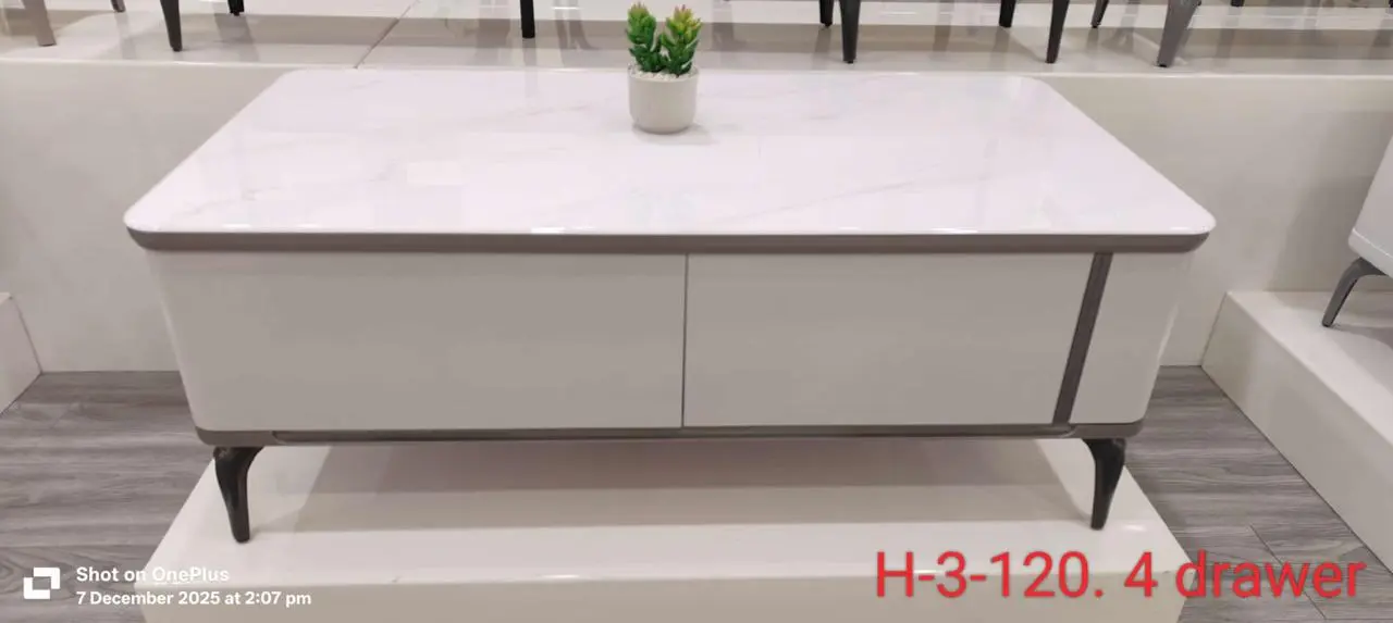 Important Center Table H3-120