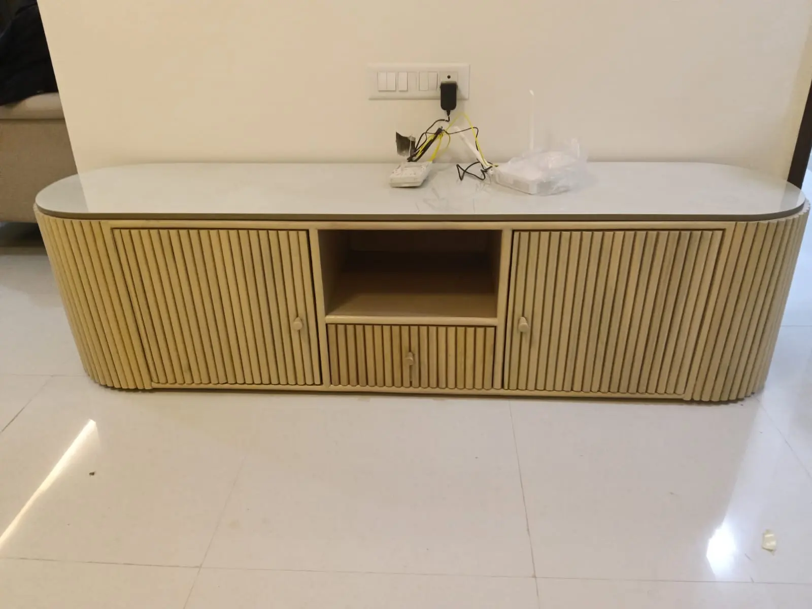 Wodan tv unit
